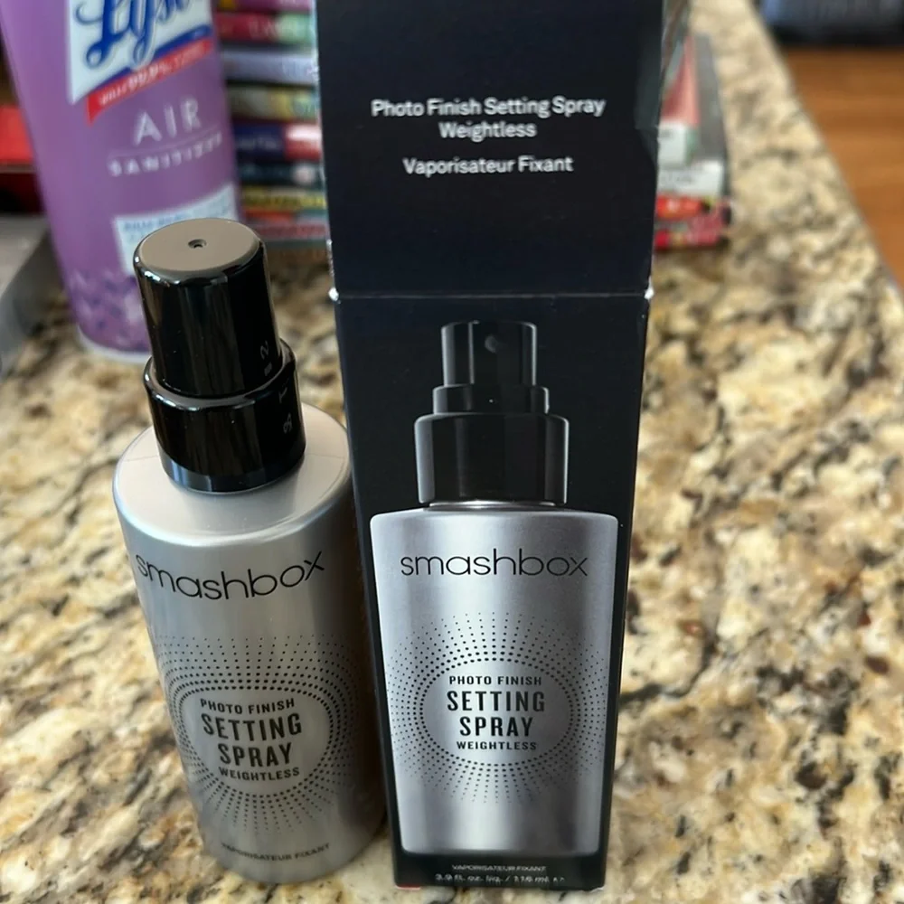 ⭐🍒Smashbox Photo Finish Spray Full Size